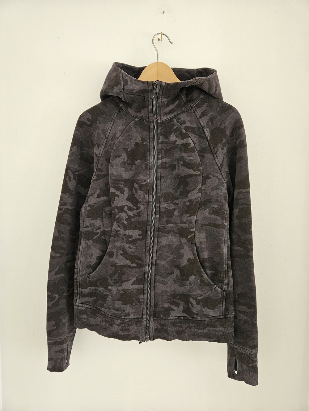 Lululemon Scuba Hoodie Womens Large/Extra Large Camo Yoga Sports